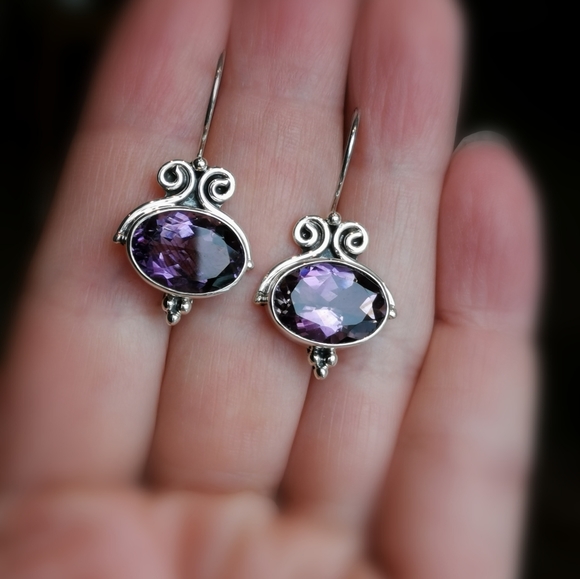 Stunning sterling silver Amethyst drop earrings - Picture 6 of 7
